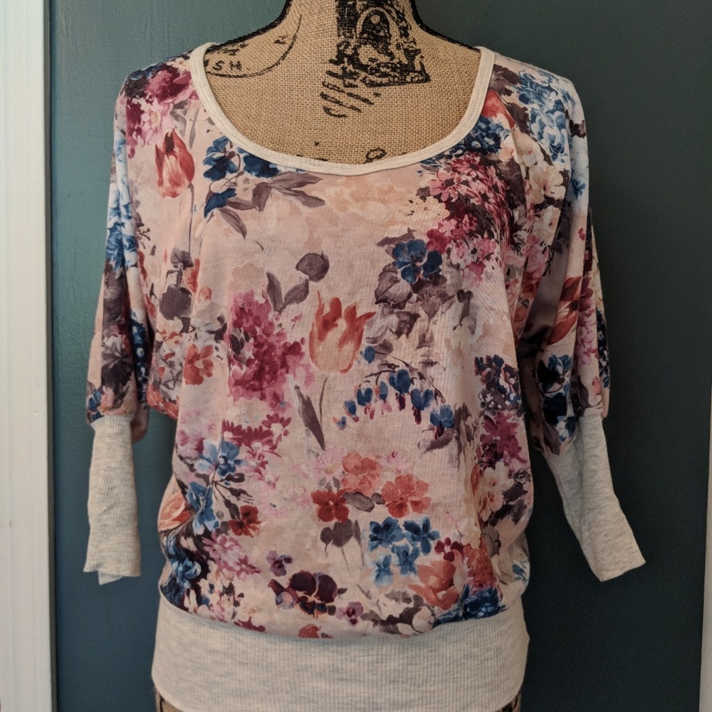 🌷 Living Doll Floral Sweater | Small